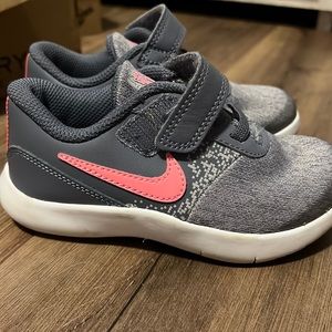 Toddler grey abs pink nikes 9c